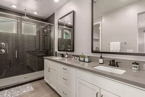 Bath - 9716 E Resistance Ave, Mesa, AZ 85212 photo 1 of 3