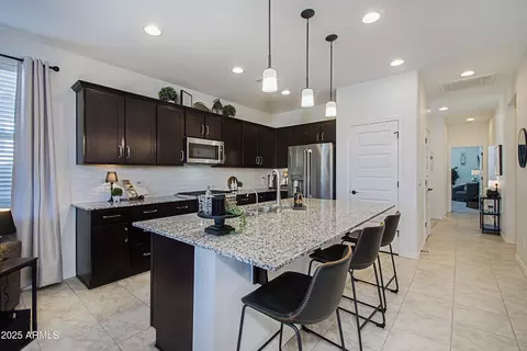 Kitchen - 5844 S Tobin --, Mesa, AZ 85212 photo 9 of 10