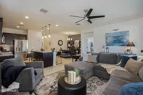 Living - 5844 S Tobin --, Mesa, AZ 85212 photo 1 of 6