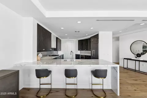 2211 E Camelback Rd #601, Phoenix, AZ 85016 photo 9