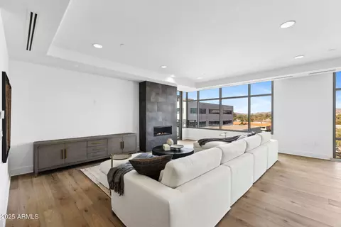 2211 E Camelback Rd #601, Phoenix, AZ 85016 photo 4