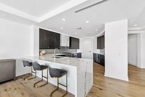 2211 E Camelback Rd #601, Phoenix, AZ 85016 photo 13