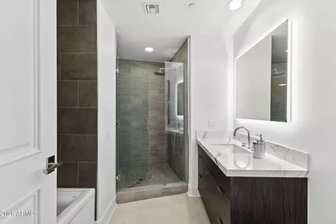 2211 E Camelback Rd #601, Phoenix, AZ 85016 photo 26