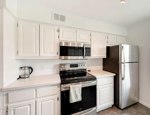 2025 E Campbell Ave #227, Phoenix, AZ 85016 photo 7