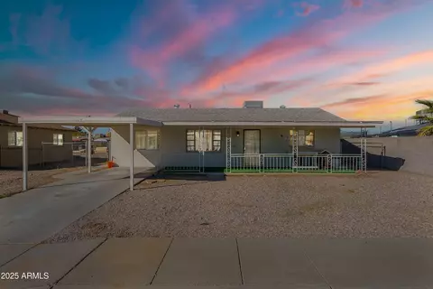 12010 N 113th Ave, Youngtown, AZ 85363