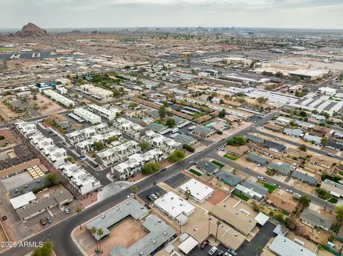 2002 N 50th St, Phoenix, AZ 85008 photo 8