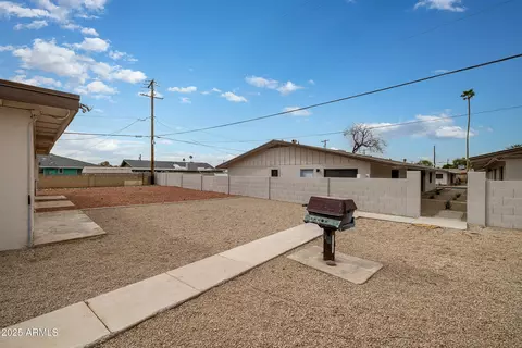 2002 N 50th St, Phoenix, AZ 85008 photo 6