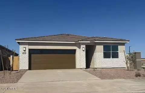 18334 W Desert Hollow Dr, Wittmann, AZ 85361