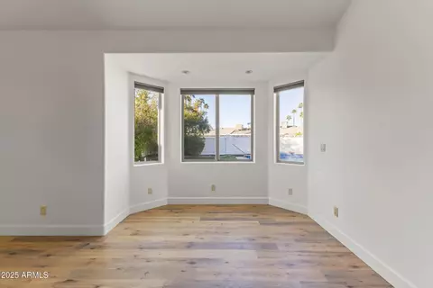 Living - 302 W Stella Ln, Phoenix, AZ 85013 photo 5 of 6
