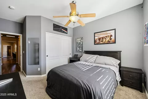 1013 S Hazel Ct, Gilbert, AZ 85296 photo 15