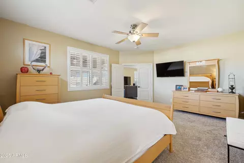 1013 S Hazel Ct, Gilbert, AZ 85296 photo 11