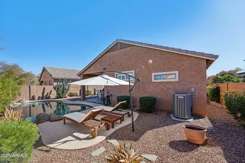 1013 S Hazel Ct, Gilbert, AZ 85296 photo 18