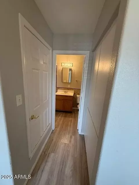 Entry Way - 1950 E Wier Ave, Phoenix, AZ 85040 photo 2 of 3