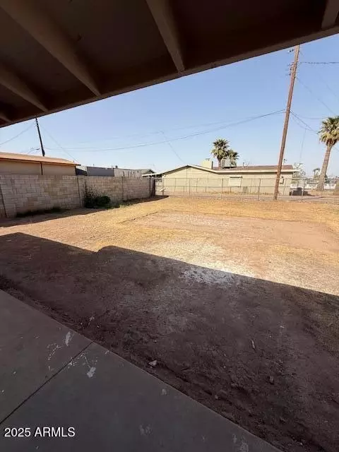 Exterior - 1950 E Wier Ave, Phoenix, AZ 85040 photo 2 of 2