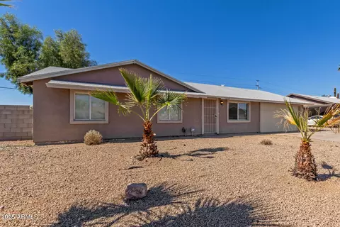 Exterior - 13232 N 40th Pl, Phoenix, AZ 85032 photo 2 of 4