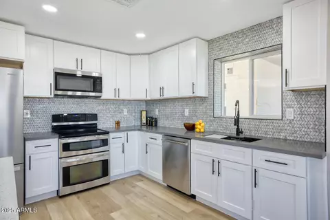 Kitchen - 1913 E 1st Ave, Mesa, AZ 85204 photo 3 of 3