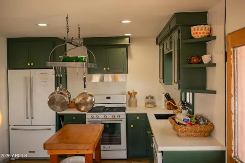Kitchen - 102 W Washington Ave, Gilbert, AZ 85233 photo 2 of 2
