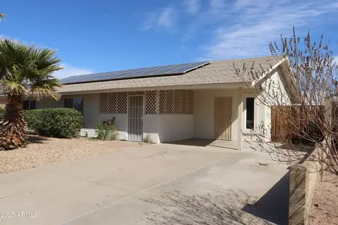 10621 N 115th Ave, Youngtown, AZ 85363