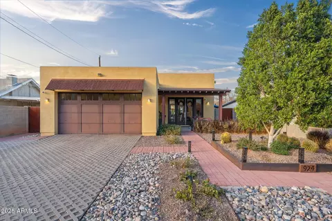 924 E Whitton Ave, Phoenix, AZ 85014 photo 6