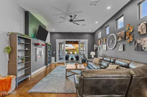924 E Whitton Ave, Phoenix, AZ 85014 photo 16