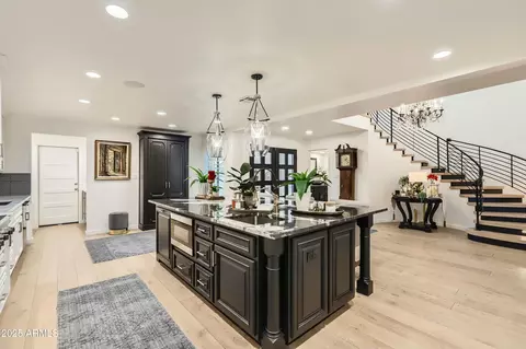77 E Missouri Ave #7, Phoenix, AZ 85012 photo 9