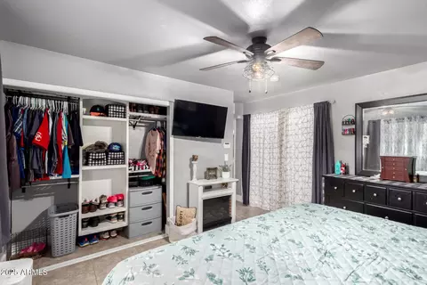 Other - 2328 W Echo Ln, Phoenix, AZ 85021 photo 7 of 11