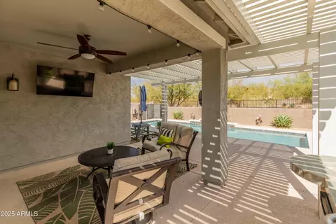 538 E Pasaro Dr, Phoenix, AZ 85085 photo 25