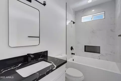 Bath - 2250 S Descanso Rd, Apache Junction, AZ 85119 photo 1 of 3