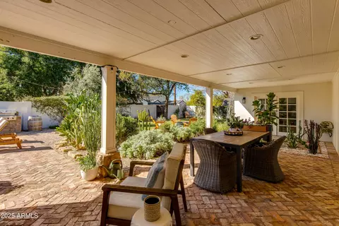 3647 Elm St, Phoenix, AZ 85018 photo 25
