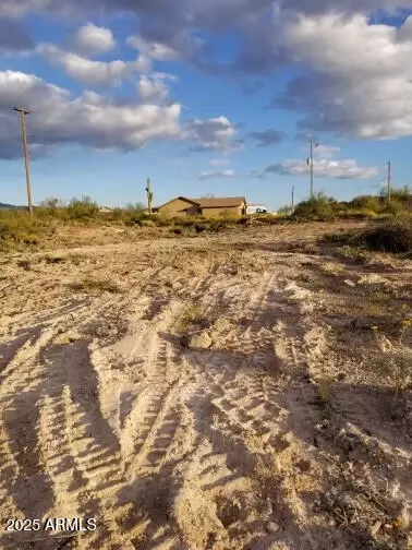 33061 S Summit Dr #5, Black Canyon City, AZ 85324