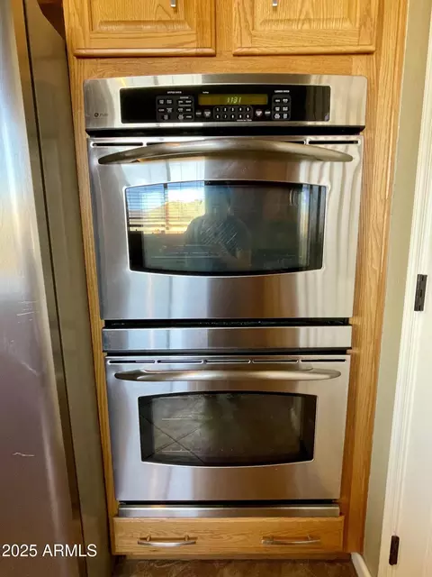 Kitchen - 2206 W Eagle Feather Rd, Phoenix, AZ 85085 photo 4 of 4