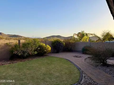 Exterior - 2206 W Eagle Feather Rd, Phoenix, AZ 85085 photo 3 of 3