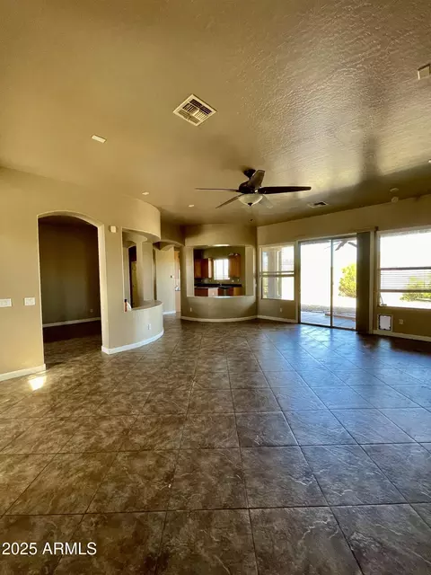 Living - 2206 W Eagle Feather Rd, Phoenix, AZ 85085 photo 2 of 5