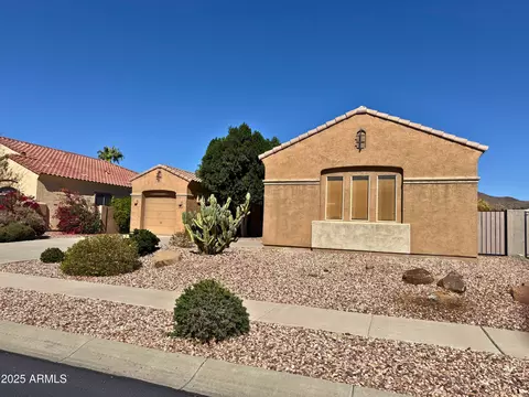 Exterior - 2206 W Eagle Feather Rd, Phoenix, AZ 85085 photo 2 of 3