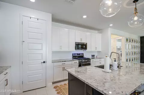 9818 E Talon Ave, Mesa, AZ 85212 photo 10