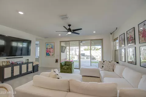 9818 E Talon Ave, Mesa, AZ 85212 photo 6
