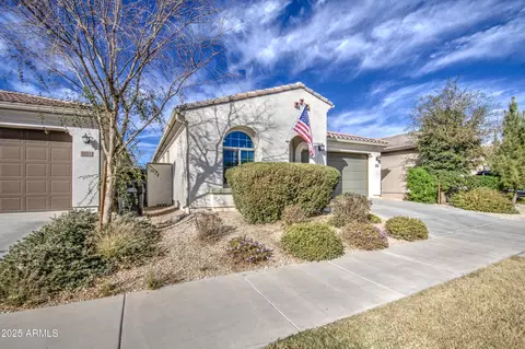 9818 E Talon Ave, Mesa, AZ 85212 photo 2