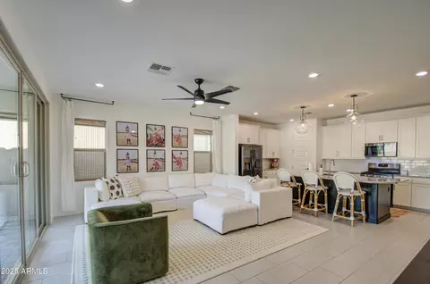 9818 E Talon Ave, Mesa, AZ 85212 photo 5