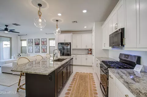 9818 E Talon Ave, Mesa, AZ 85212 photo 15