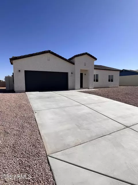 13699 S Durango Rd, Arizona City, AZ 85123