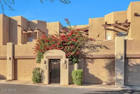 7021 Earll Dr #223, Scottsdale, AZ 85251