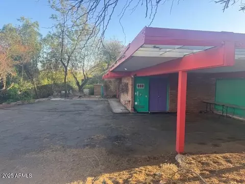 6528 N Hillside Dr, Paradise Valley, AZ 85253
