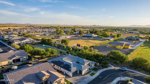 View/Area - 1925 E La Costa Dr, Gilbert, AZ 85298 photo 14 of 15
