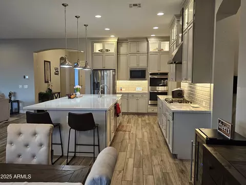 Kitchen - 1925 E La Costa Dr, Gilbert, AZ 85298 photo 4 of 7