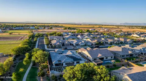 View/Area - 1925 E La Costa Dr, Gilbert, AZ 85298 photo 10 of 15