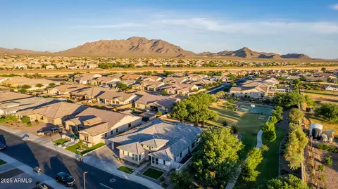 View/Area - 1925 E La Costa Dr, Gilbert, AZ 85298 photo 6 of 15