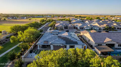 View/Area - 1925 E La Costa Dr, Gilbert, AZ 85298 photo 2 of 15