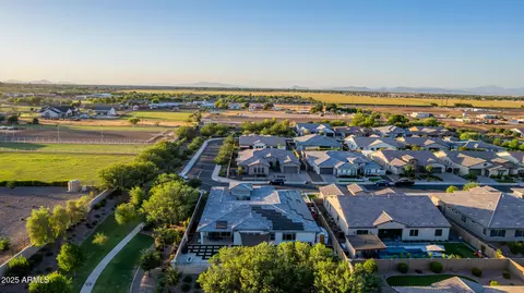 View/Area - 1925 E La Costa Dr, Gilbert, AZ 85298 photo 11 of 15