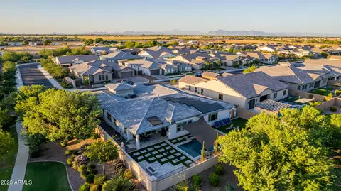 View/Area - 1925 E La Costa Dr, Gilbert, AZ 85298 photo 3 of 15