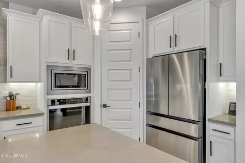 9759 E Satellite Dr, Mesa, AZ 85212 photo 17